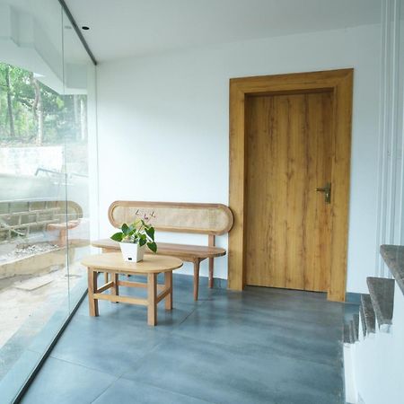 Rasha Residency Hostel กัลปัตตา ภายนอก รูปภาพ