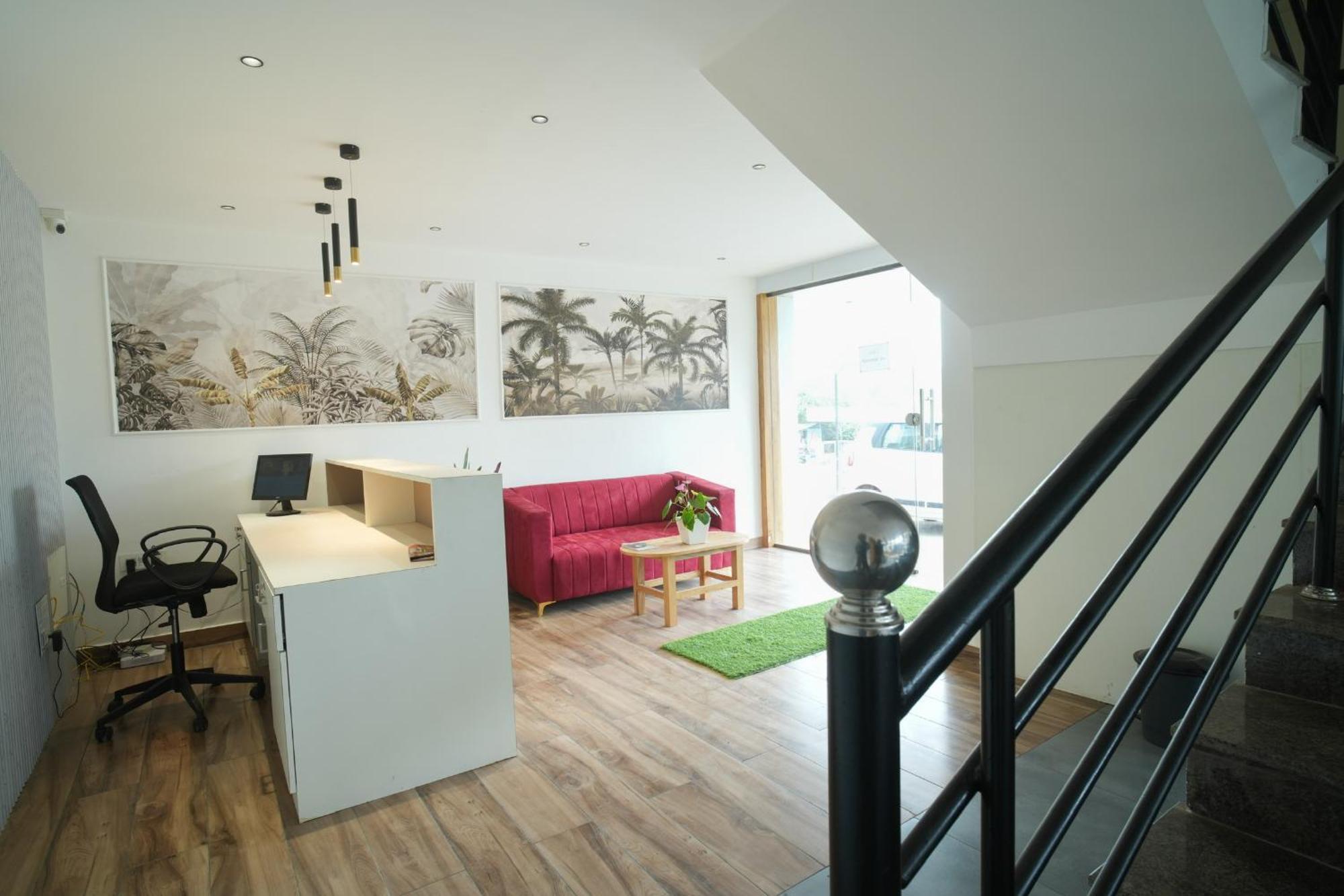 Rasha Residency Hostel กัลปัตตา ภายนอก รูปภาพ