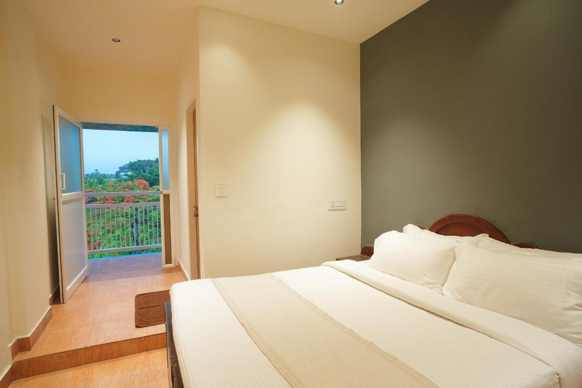 Rasha Residency Hostel กัลปัตตา ภายนอก รูปภาพ